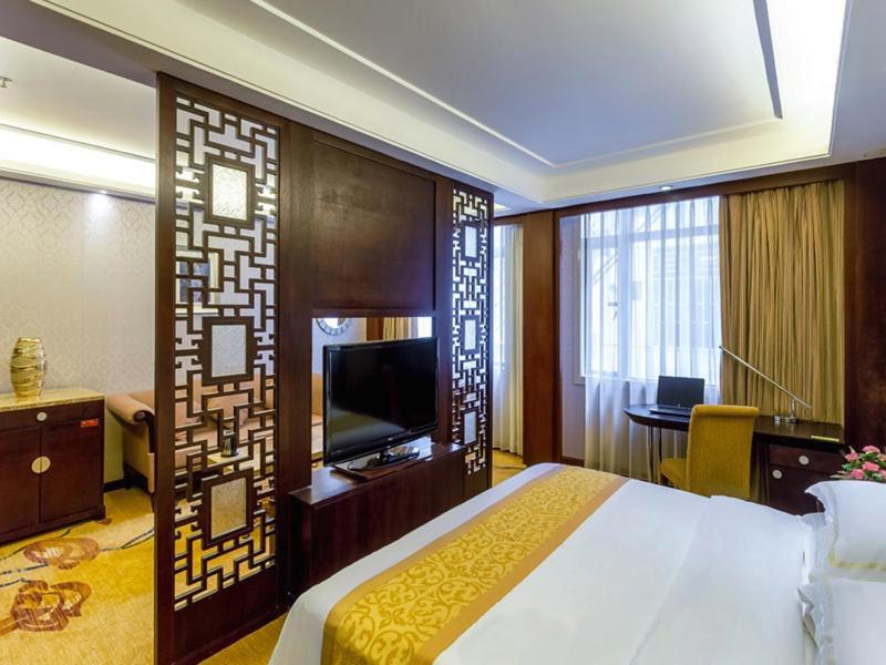 Vienna Hotel Lufeng Peopole Road Esterno foto